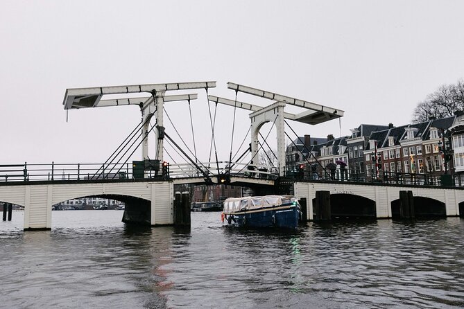 Amsterdam Newest Canal Cruise with local guide and small group - The UNESCO Canal Ring: what to look for in the Grachtengordel