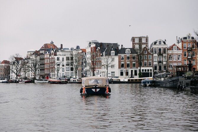 Amsterdam Newest Canal Cruise with local guide and small group - Price and value: why about $21.77 can be a smart buy