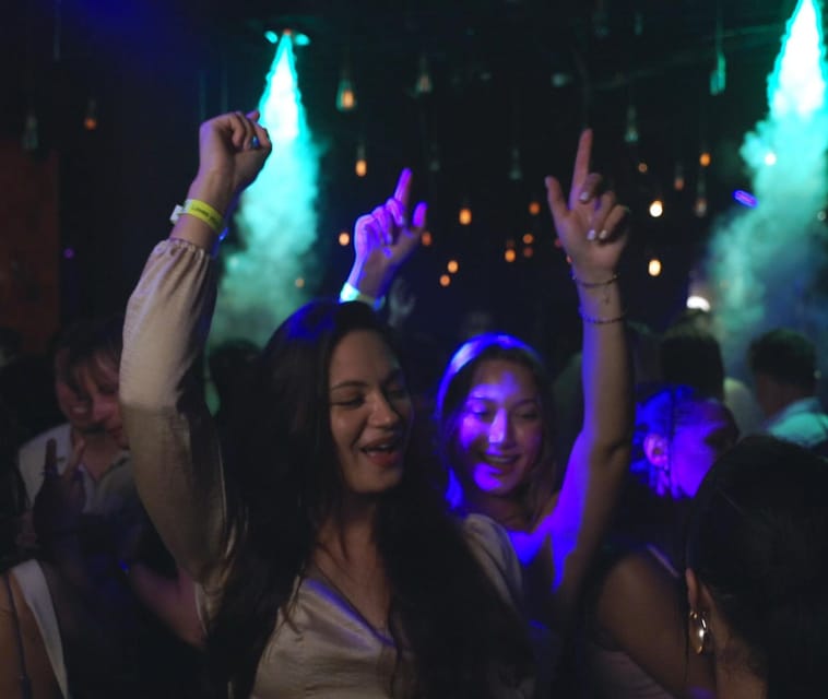 Amsterdam: Nightlife Scene 1, 2, or 3-7 Day Ticket - Should you book this Amsterdam nightlife ticket?