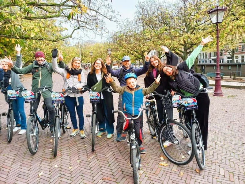 Amsterdam: Off the Beaten Path Bike Tour in French - Price and value at about $43 per person