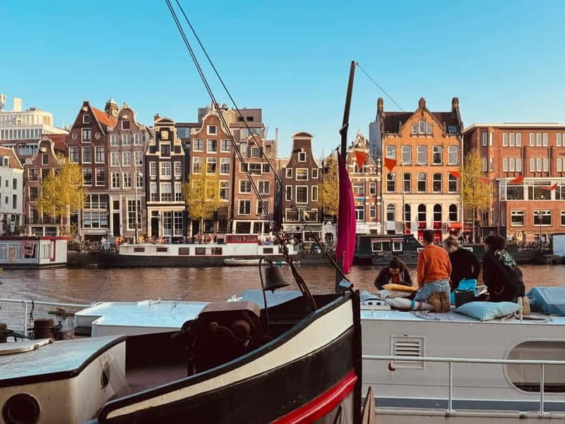 Amsterdam: Off the Beaten Path Bike Tour in French - Getting rolling at Binnen Wieringerstraat 3, then learning the rhythm fast