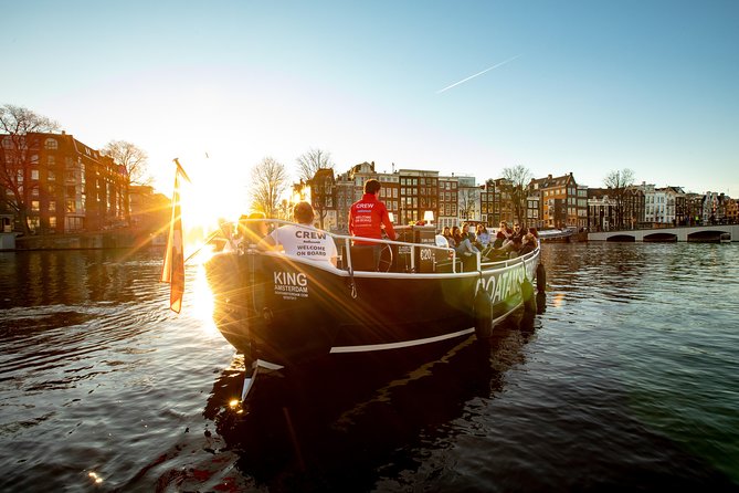 Amsterdam Open Boat Cruise with Live Guide and Two Drinks - Meeting at Amstel 51F, Then Letting the Boat Do the Timing