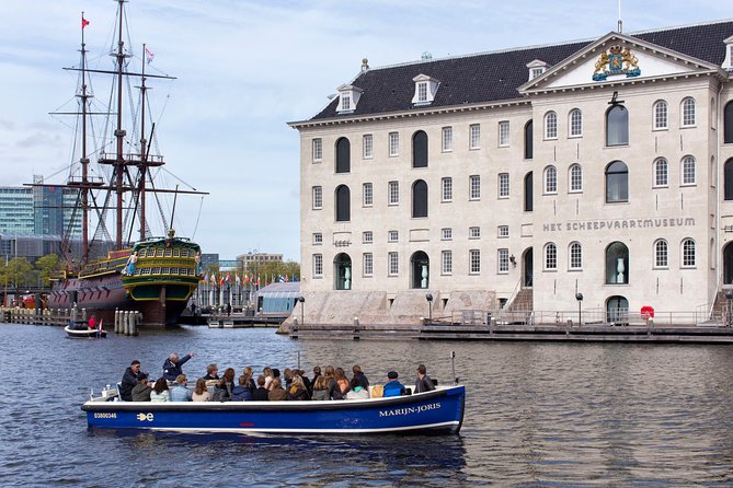 Amsterdam Open Boat Sightseeing Canal Cruise - Why an open-top Amsterdam canal cruise feels different from covered boats