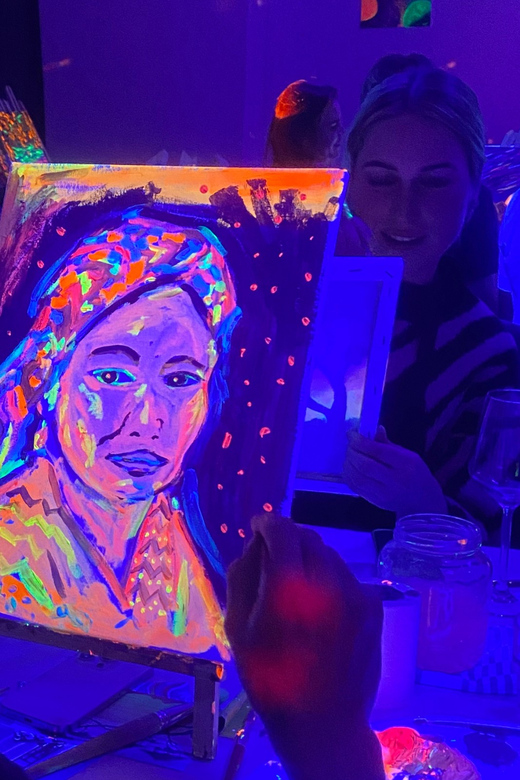 Amsterdam: Paint and Sip in the Dark at Rembrandt van Wine - Price and value: what $61 gets you in Amsterdam terms