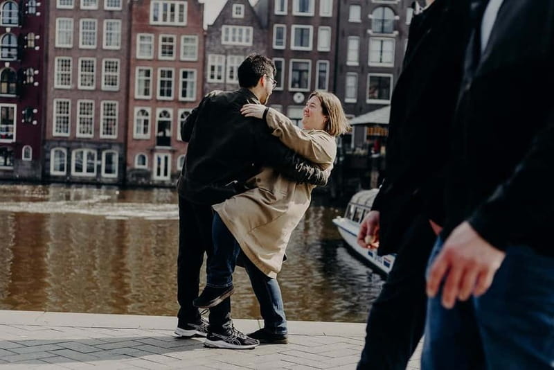 Amsterdam: Particular Photo Session - Why a lifestyle photo session beats Amsterdam selfies