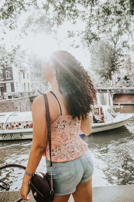 Amsterdam: Particular Photo Session - Who this works best for in Amsterdam