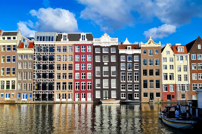 Amsterdam Pedicab City Tour (2 hours) - Rembrandt and Jodenbuurt: art legend outside, community history close