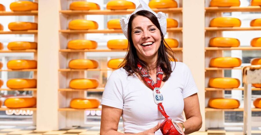 Amsterdam: Premium Henri Willig Cheese Tasting Experience - Where the Tasting Actually Fits in Old Amsterdam
