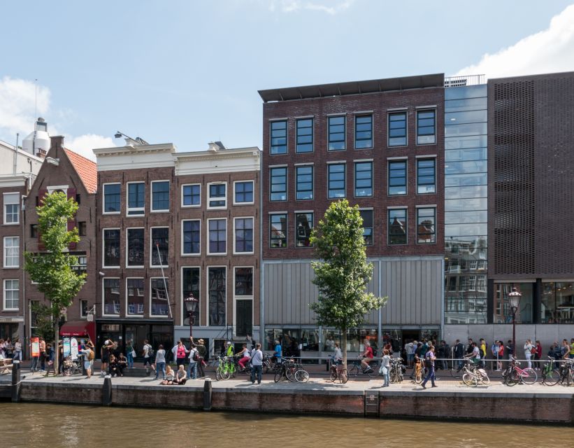 Amsterdam: Private Anne Frank and Jewish Quarter Tour - Nieuwmarkt and Lastage, Where Neighborhood Life Sets the Stage