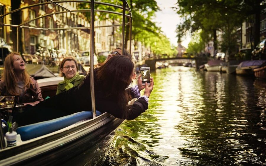 Amsterdam: Private Canal Tour - Why a private electric boat beats the big canal cruise