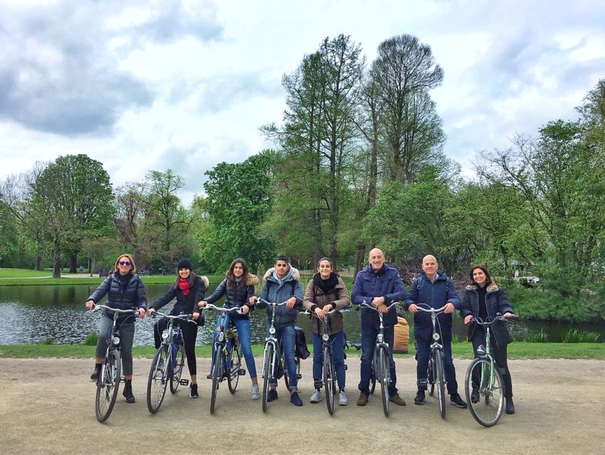 Amsterdam: Private City Bike Tour in italian - An Italian-Language Bike Tour Makes Amsterdam Feel Effortless