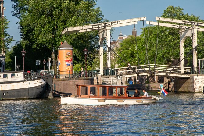 Amsterdam Private Dinner Cruise incl Drinks & 2-course Dinner 2hr - The 2-course dinner onboard: how ordering works and what’s on the menu