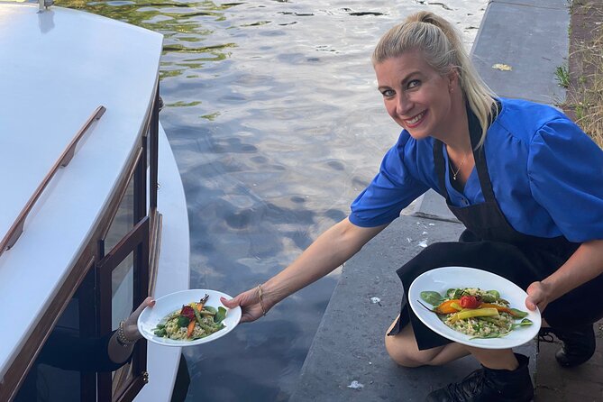Amsterdam Private Dinner Cruise incl Drinks & 2-course Dinner 2hr - Practical tips so your evening goes smoothly