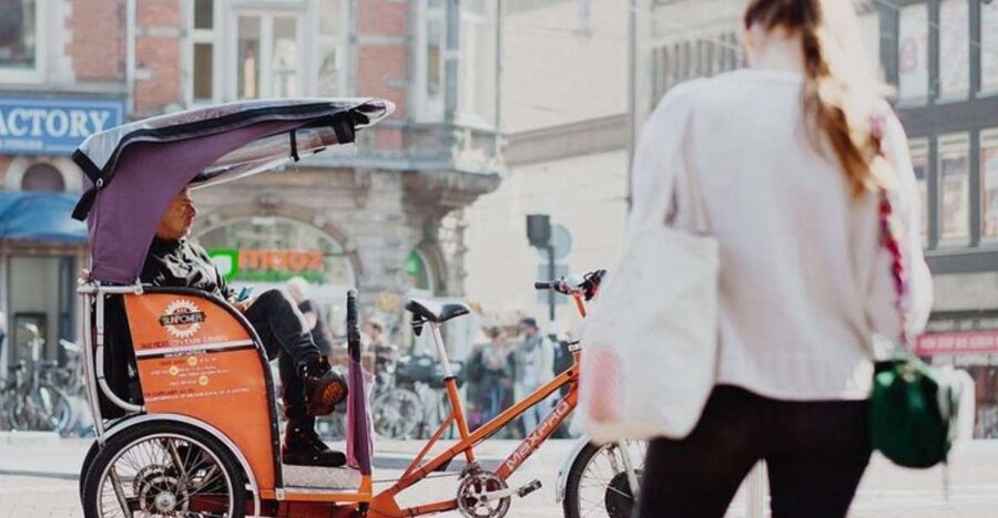 Amsterdam: Private Guided City Tour by Pedicab - Historical Center, Newmarket, and Chinatown: Start With the City’s Layers