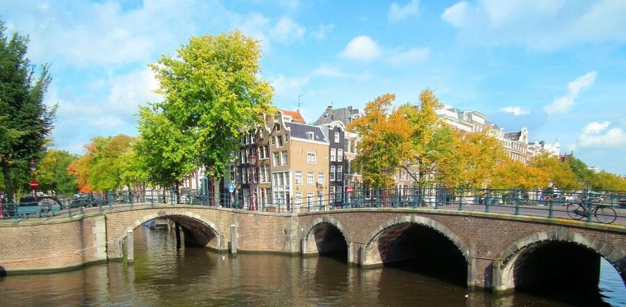 Amsterdam: Private Hidden Gems Discovery Tour - Guide names you might hear, and why private can mean better pacing