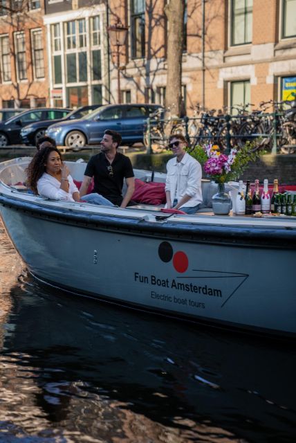 Amsterdam: Private Luxury Cruise with BBQ and Drinks - The BBQ on board: what’s served and how it lands in real life