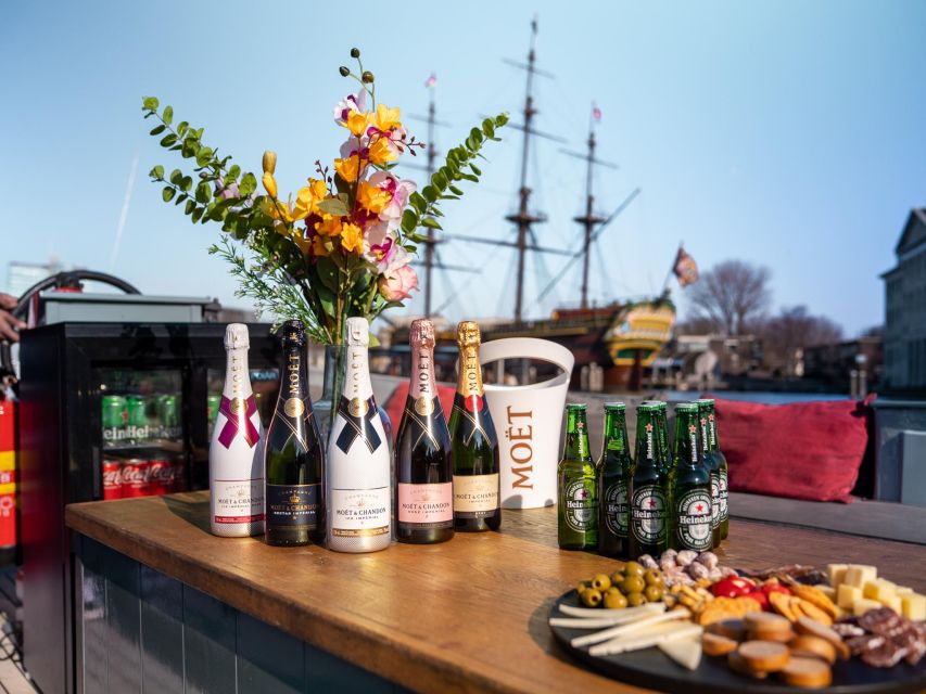 Amsterdam: Private Luxury Cruise with BBQ and Drinks - Price and value: what $701 per group really means