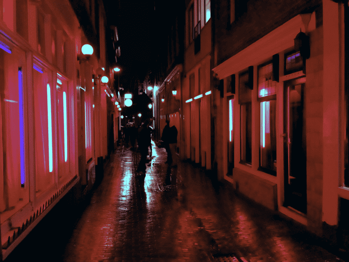 Amsterdam: Private Red Light District Tour in Spanish - Key highlights worth your attention