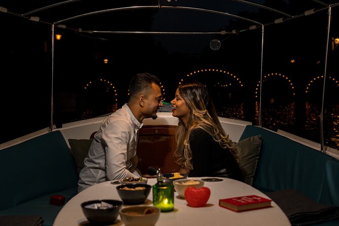 Amsterdam: Private Romantic Evening Canal Cruise + Bubbles/Snacks - Why Amsterdam at night feels different on the water