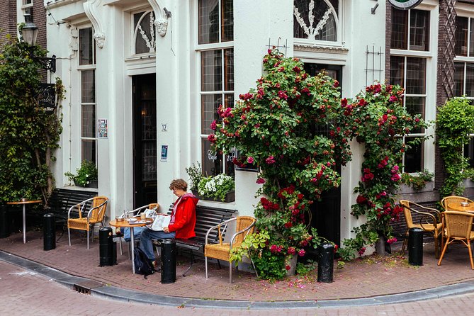 Amsterdam Private Tour: Highlights & Hidden Gems by Bike or Foot - Key things that make this tour work in real life