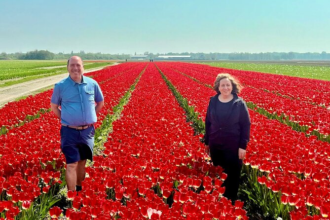 Amsterdam Private Tour to Keukenhof, Tulip Fields and Windmills - Simonehoeve for Cheese and Wooden Shoes: The Most Dutch Stop