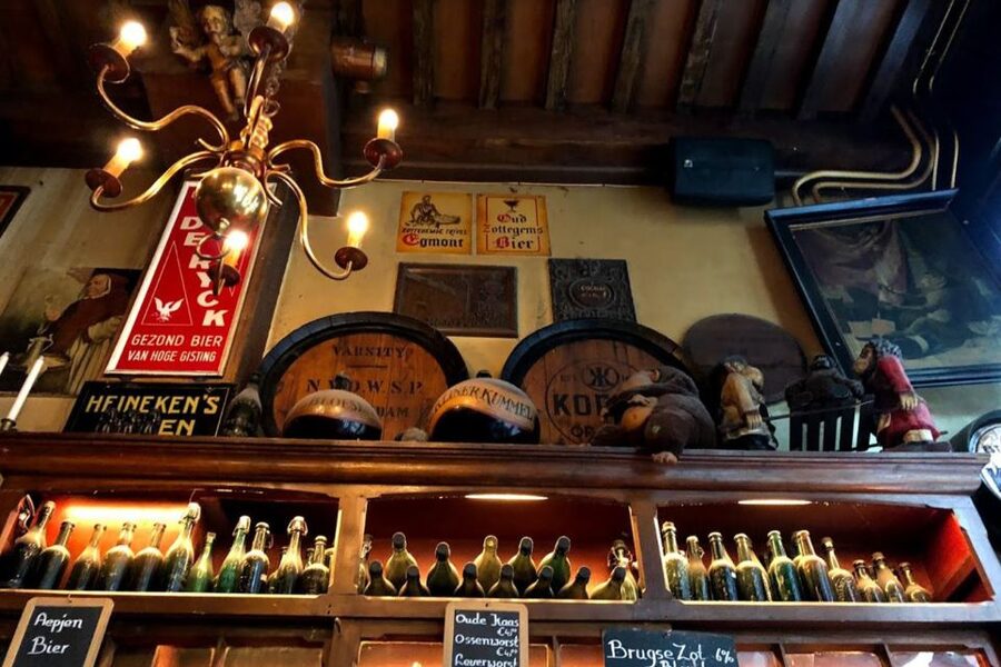 Amsterdam: Red Light District 1-hour Smartphone Audio Tour - Smartphone audio that actually works: offline content, no live guide, and what you need ready