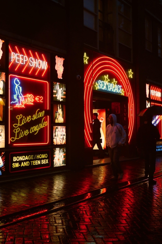 Amsterdam: Red Light District and Coffeeshop Culture Tour - A 2-Hour Walk That Puts the Red Light District in Context
