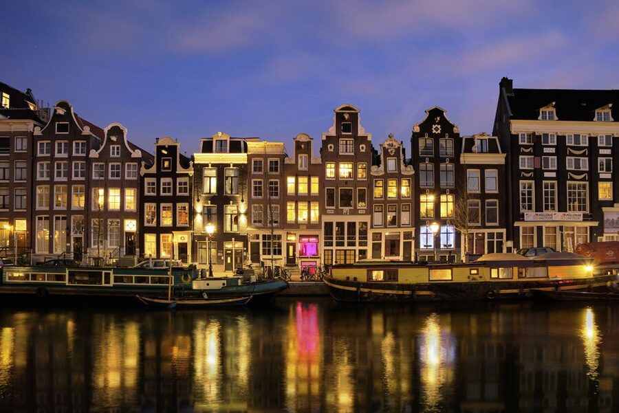 Amsterdam: Red Light District and Coffeeshop Culture Tour - Coffeeshop Culture in Amsterdam, Names and Liberal Laws Explained