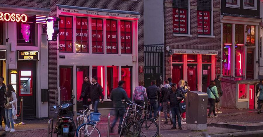 Amsterdam Red Light District and Old Town Walking Tour - Red windows, bars, nightclubs, and how Dutch culture gets explained