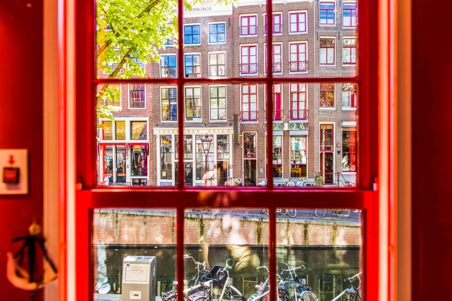 Amsterdam: Red Light Secrets Museum Entry Ticket - What Happens When You Enter and Start the Audio