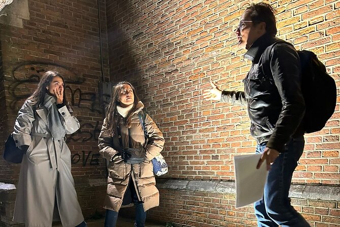 Amsterdam’s Ghostly Experiences Group Tour - Starting at ’t Nieuwe Kafé: easy to find, easy to link to dinner