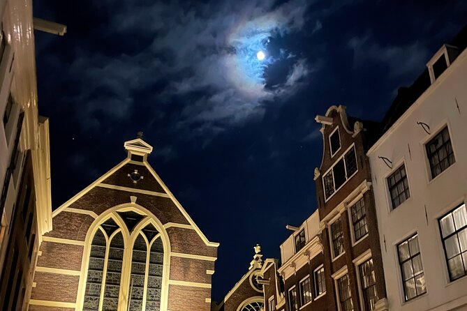 Amsterdam’s Ghostly Experiences Group Tour - Spinhuissteeg, Trippenhuis owners, and the House of the Six Heads