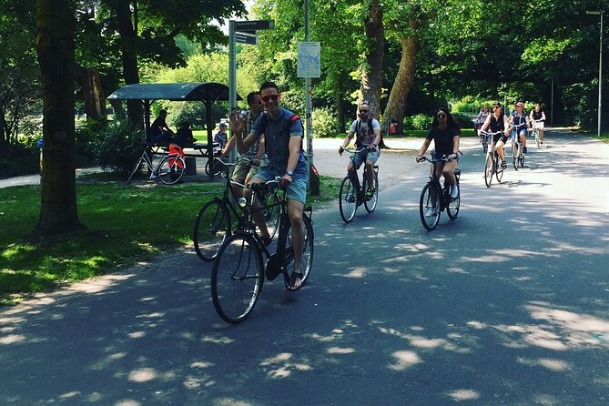 Amsterdam's Hidden Gems and Street Art Bike Tour - Getting started at Mike’s Bikes and rolling out to Vondelpark
