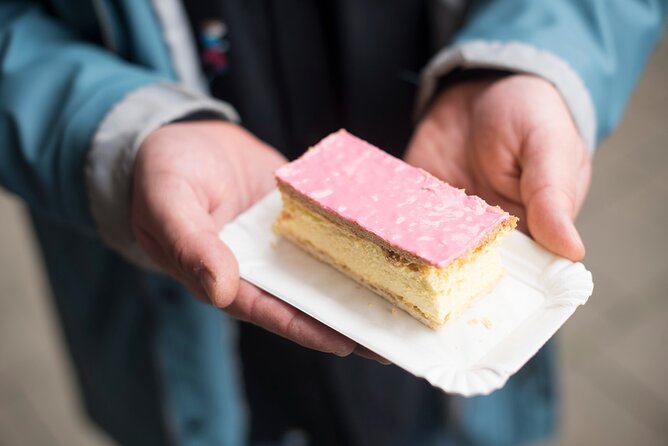 Amsterdam's Market Street Food Tour with Streat Bites - Your best tasting strategy: come hungry, pace yourself, ask questions