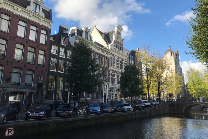 Amsterdam's Unexpected Treasures Private Walking Tour - A short private walk that gets you oriented fast