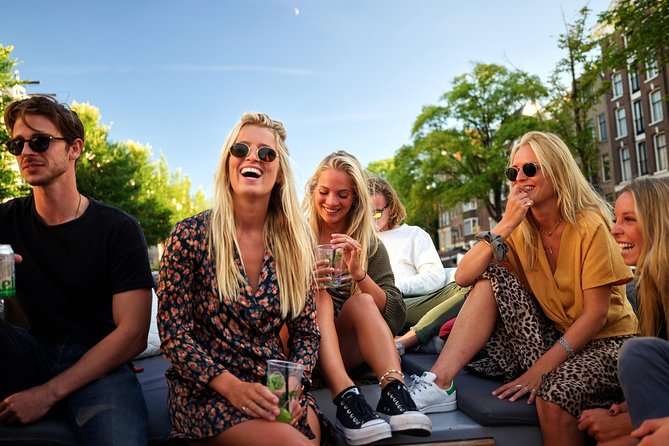 Amsterdam: Saloon Boat Cruise + Unlimited Drinks & Bite option - Price and value check for a $22-ish, guided, 1-hour cruise