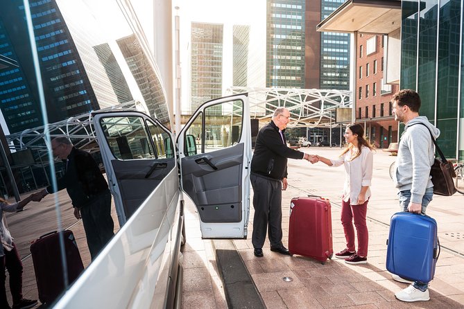 Amsterdam Schiphol Airport (AMS) Departure transfer from Amsterdam City - The 35-Minute Drive, Plus Real-World Time Buffers