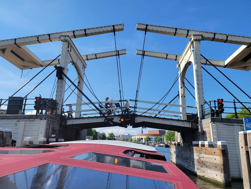 Amsterdam: Small-Group Canal Cruise incl. Drinks and Snacks - Grachtengordel: the canal belt and why the route sticks in your head