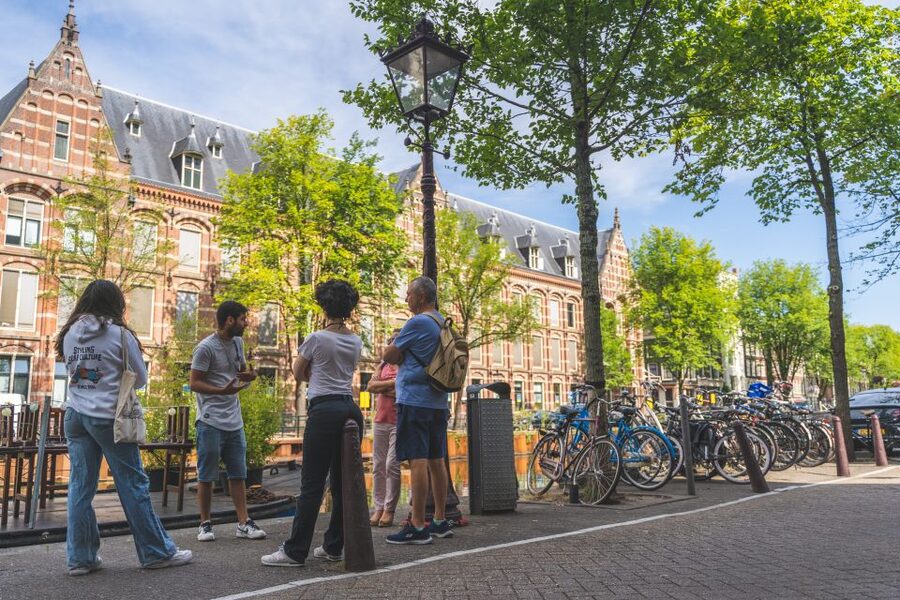 Amsterdam Small-Group Walking Tour - The $20 Price Tag: Why This Is Good Value for a Short Visit