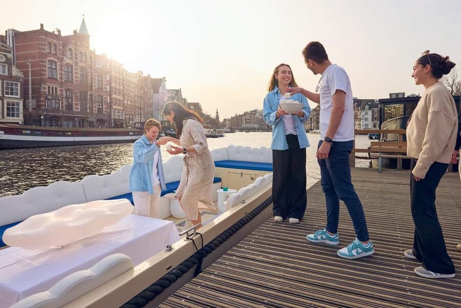 Amsterdam: Smoke & Cruise on covered Cannabis Boat With Bar - Smoke & Float on a Covered Cloud Boat in Amsterdam