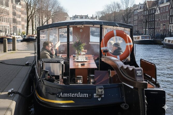 Amsterdam Smoke Friendly Cruise with drinks option & local guide - The 17th-century canal belt: why it’s the main character
