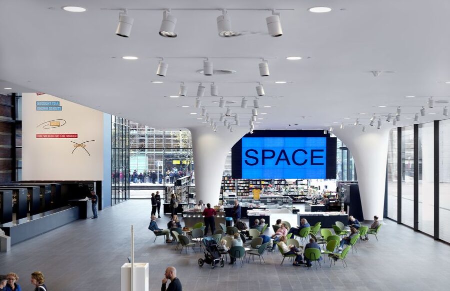 Amsterdam: Stedelijk Museum and 1-Hour Canal Cruise - Stedelijk Museum + Canal Belt Cruise, the two-part day plan