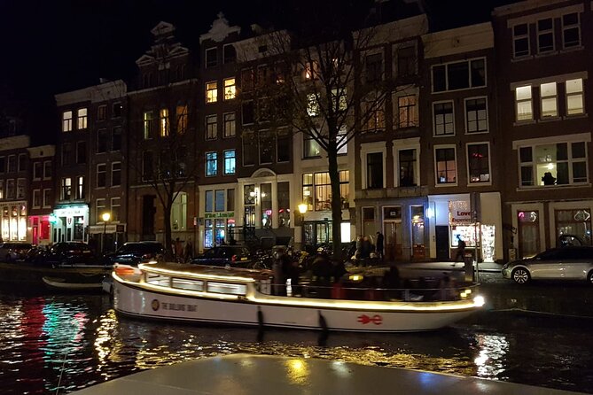 Amsterdam The Bulldog Boat Smoke Friendly Cruise + 2 drinks - What You Get From The Bulldog Boat Cruise (In Plain Terms)