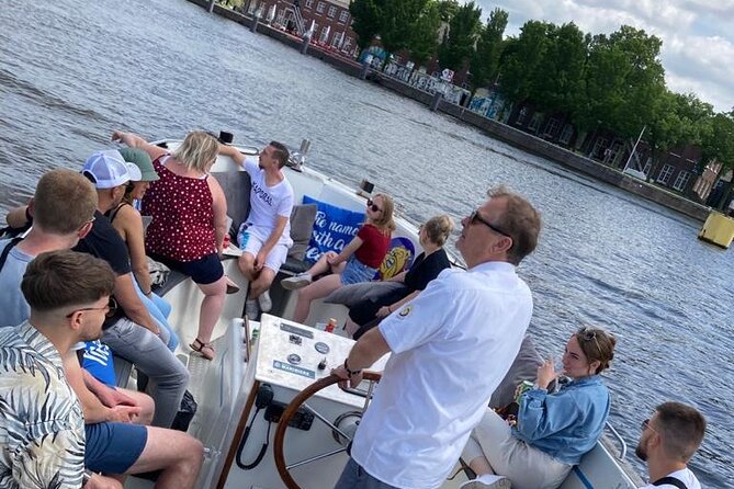 Amsterdam The Bulldog Boat Smoke Friendly Cruise + 2 drinks - Key Points I’d Prioritize Before Booking