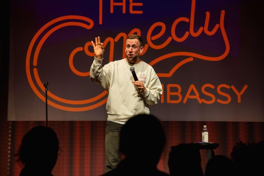 Amsterdam: The Comedy Embassy Stand-Up Show - Your two-hour evening, how the night flows