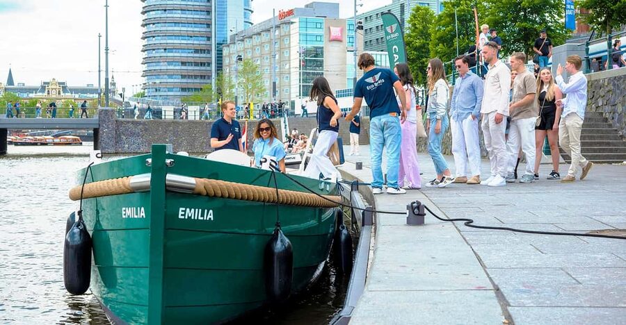 Amsterdam: The Newest Canal Cruise with Drink Option - Where You Meet the Boat Near Amsterdam Central Station