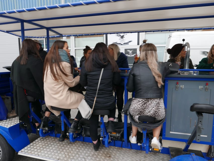 Amsterdam: The Original BUBBLES & BIKE Private Prosecco Tour - Who should think twice