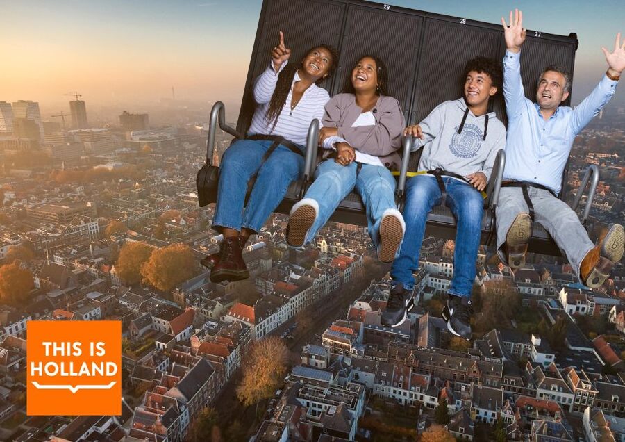 Amsterdam: This is Holland 5D Flight Experience Entry Ticket - The hour game plan: shows first, then your 5D flight over the highlights