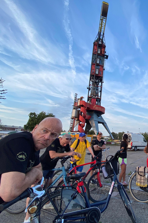 Amsterdam: Urban Bike Tour, Graffiti Art & Magnet Fishing - Ferry Across the IJ to Amsterdam-Noord: Where the City Changes Pace