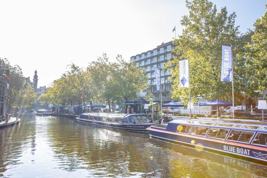Amsterdam: Van Gogh Museum Ticket and City Canal Cruise - Meeting points and boarding docks: don’t lose time